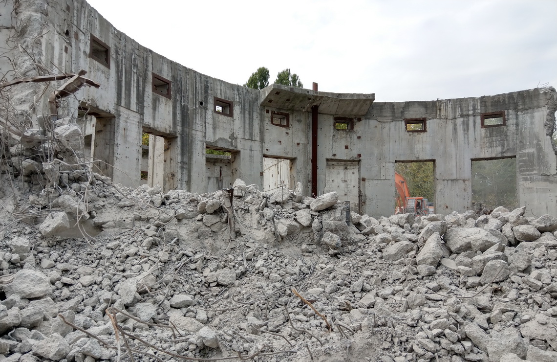 ТОВ «Автогран» - Демонтаж объектов в зоопарке Киева
